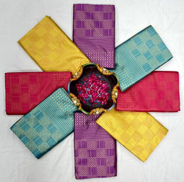 Soft Silk 4099 Bulk saree supplier in Hyderabad